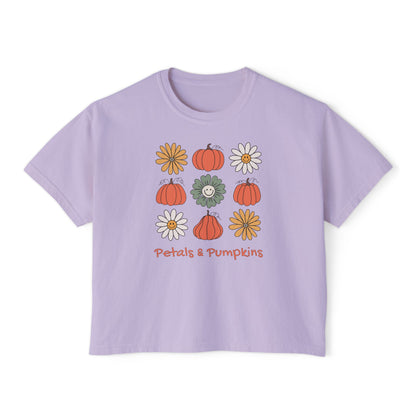 Fall Petals and Pumpkins Comfort Colors Autumn Aesthetic Women's Boxy Tee