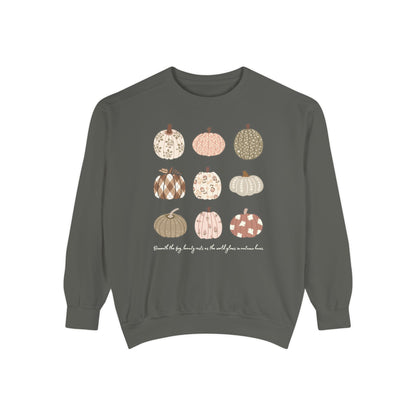 Fall Vibe Pumpkin Aesthetic Design, Comfort Colors Cozy Autumn Vibes Unisex Garment-Dyed Sweatshirt, Comfort Colors 1566