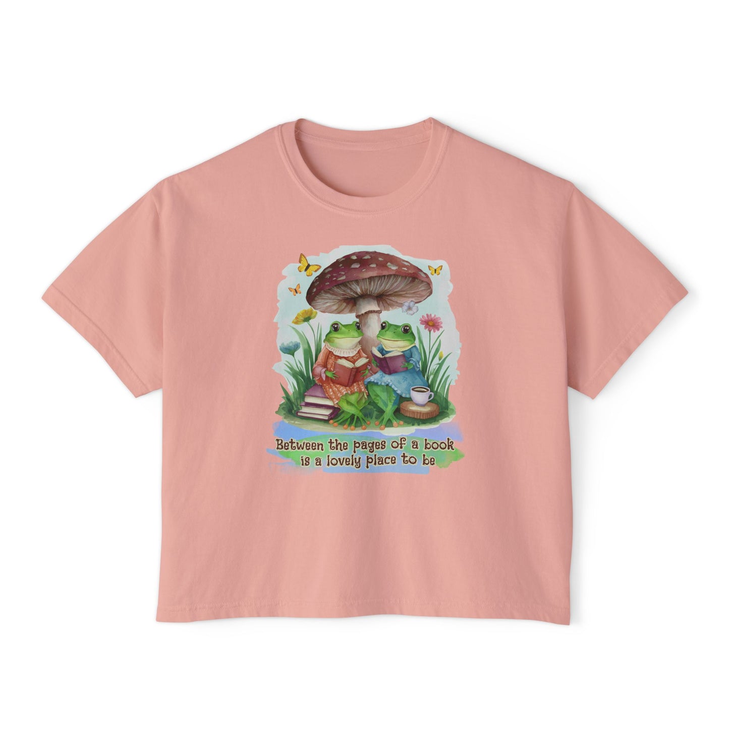 Books Frogs and Mushrooms Reading Aesthetic Comfort Colors Women's Boxy Tee